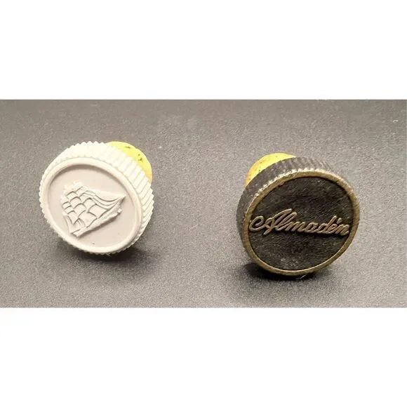 Mid-Century Advertising Liquor Bottle Pourers Plastic Barware, Seagrams, Imperia - Picture 9 of 10